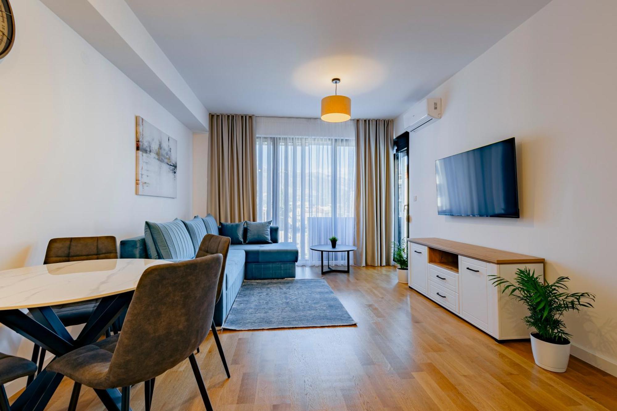 Tivat Apartments Bagian luar foto