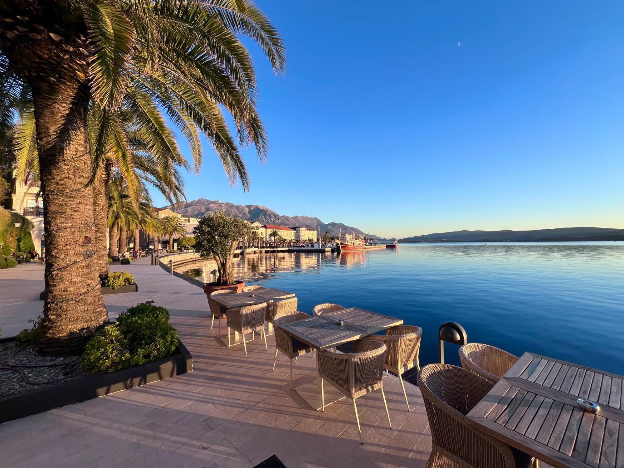 Tivat Apartments Bagian luar foto
