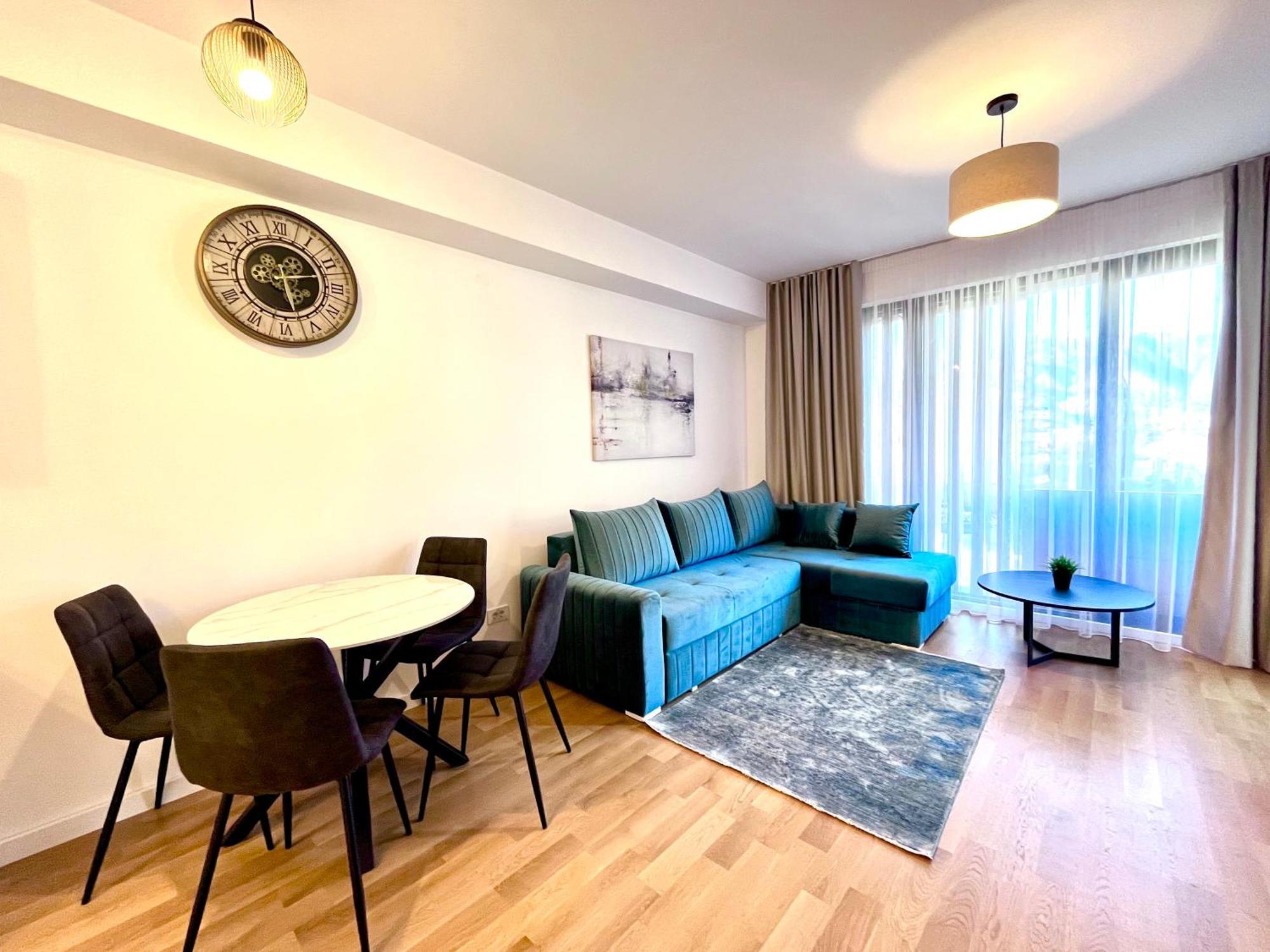Tivat Apartments Bagian luar foto
