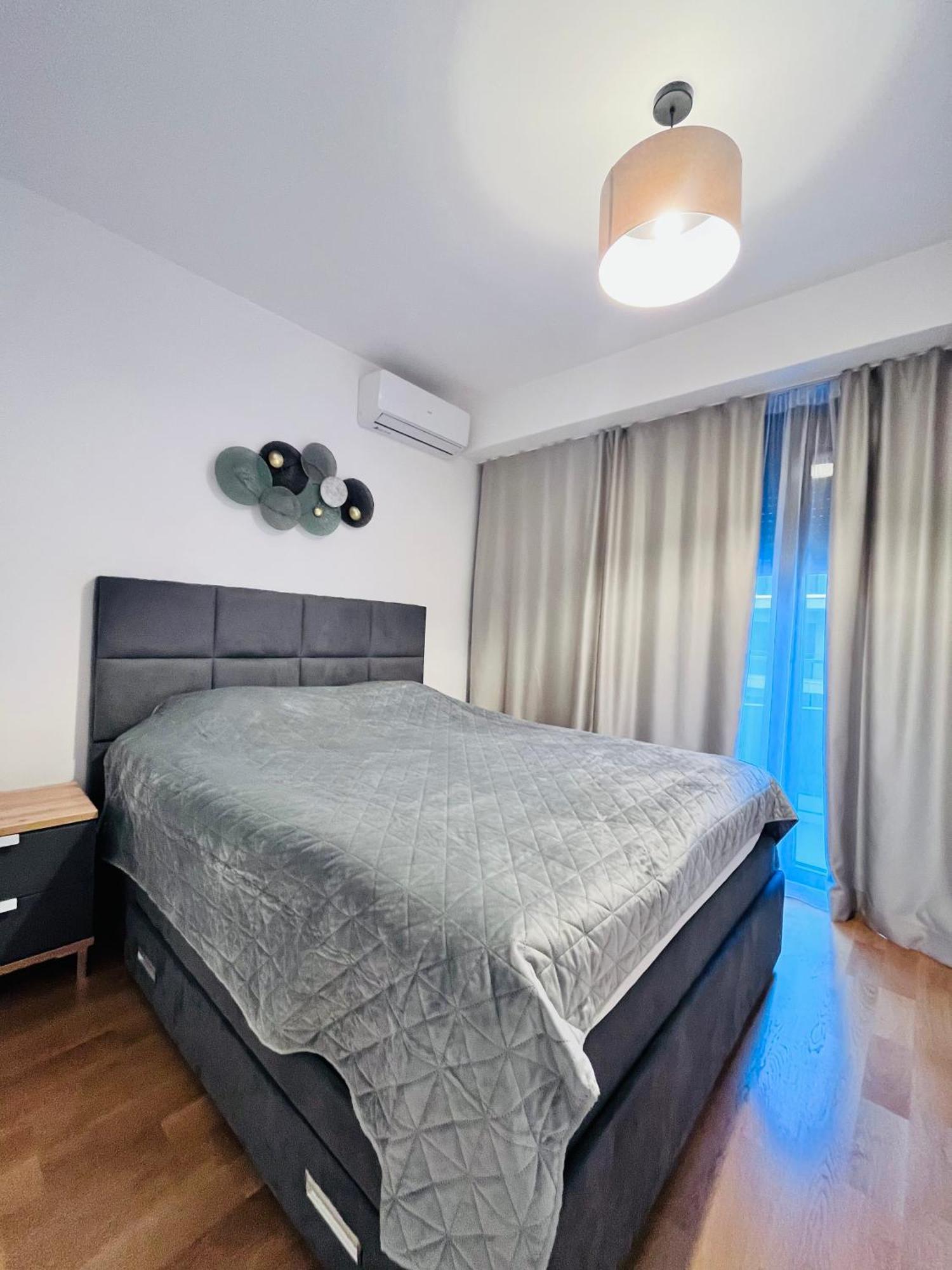 Tivat Apartments Bagian luar foto
