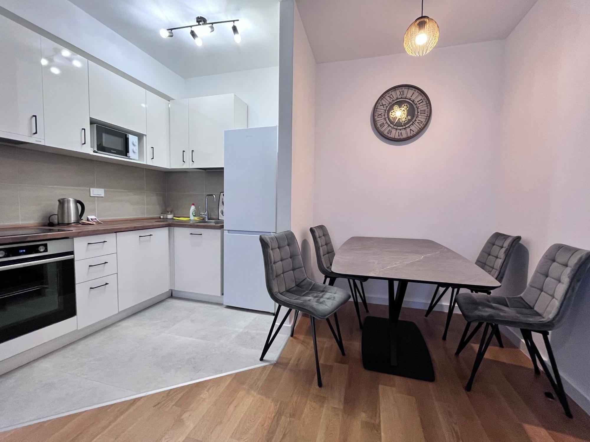 Tivat Apartments Bagian luar foto