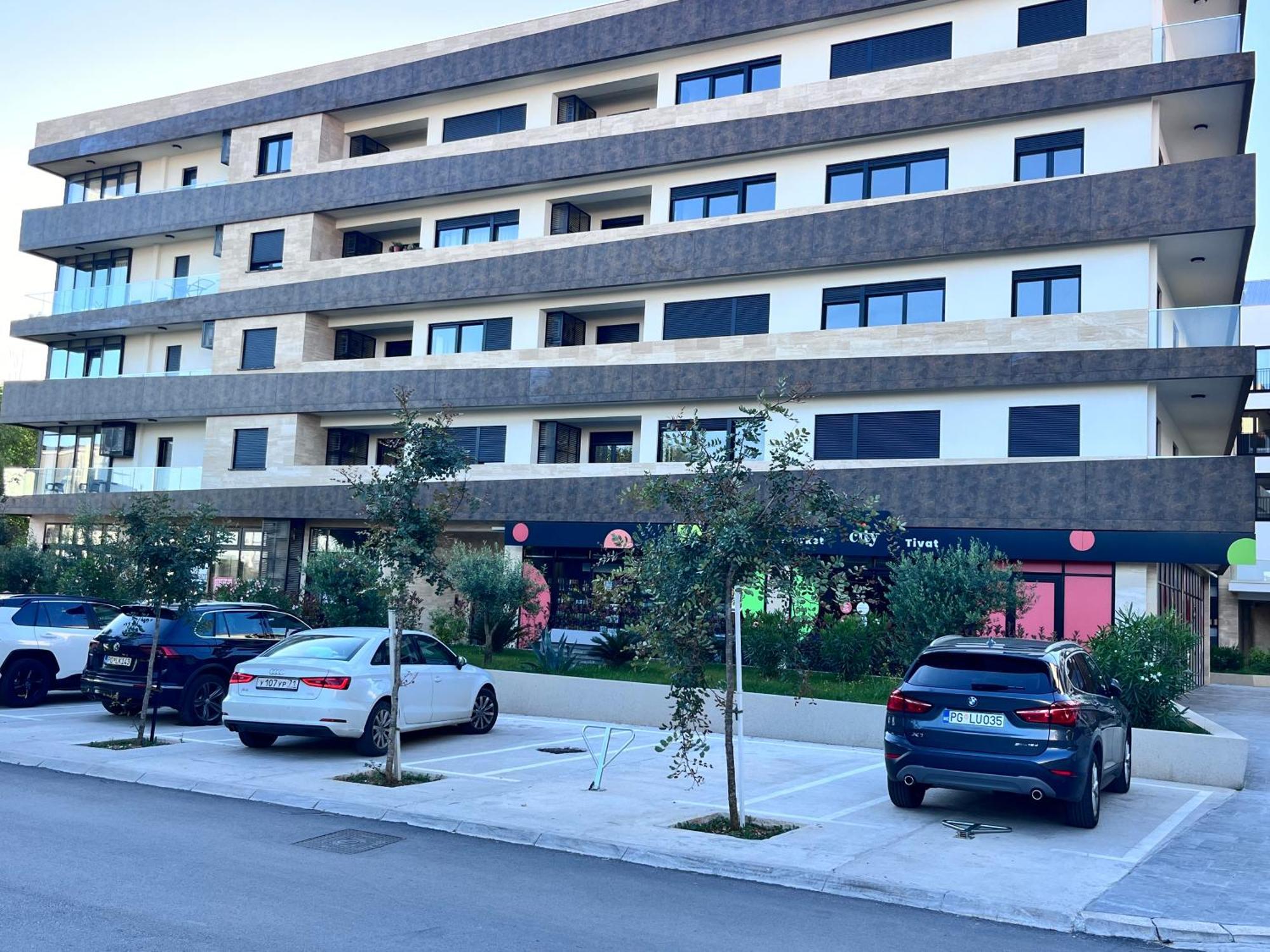 Tivat Apartments Bagian luar foto